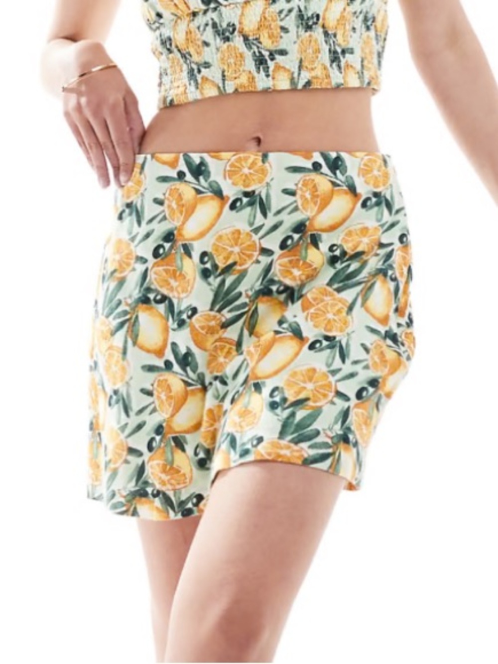Abercrombie & Fitch Lemon Print Linen-Blend Mini Skort Large